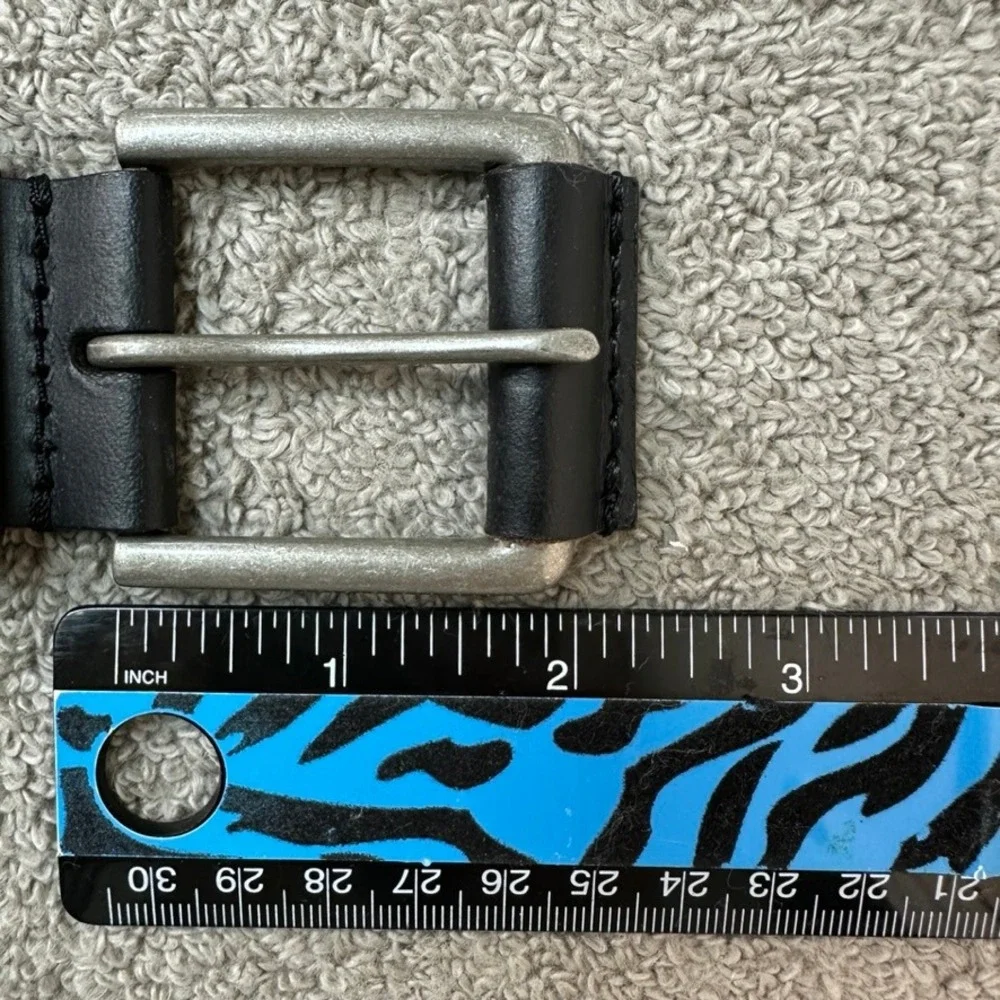 Timberland Mens Genuine Leather Belt Black Silver Buckle Size 36 Casual Rugged